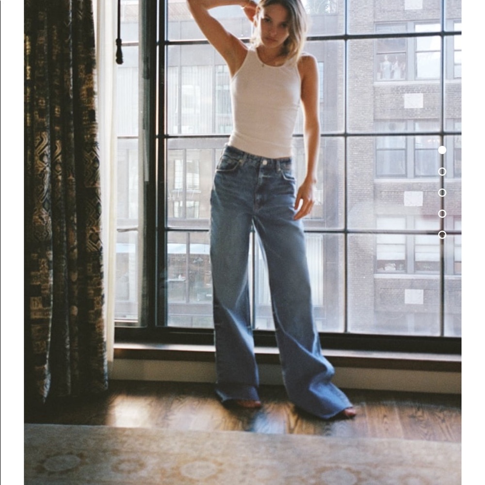Zara medium wash wide leg jeans